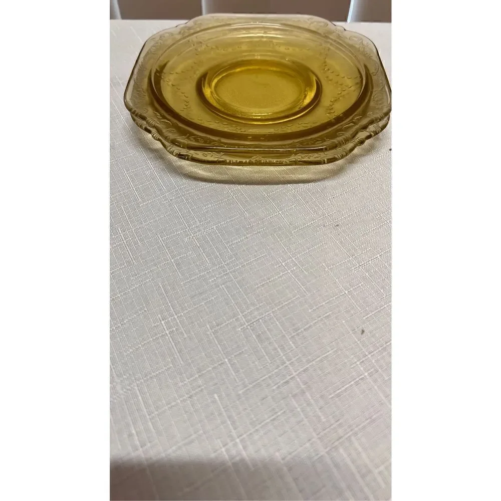 Vintage Federal Glass Gold Depression Yellow Bread And Butter Plates Set of 4